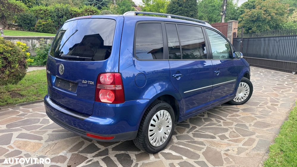 Volkswagen Touran 1.9 TDI Highline - 5