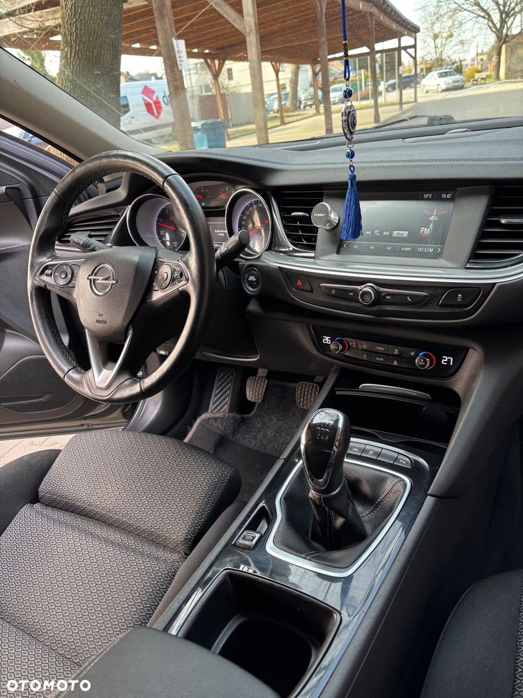 Opel Insignia 1.6 (118g) Business Innovation - 19