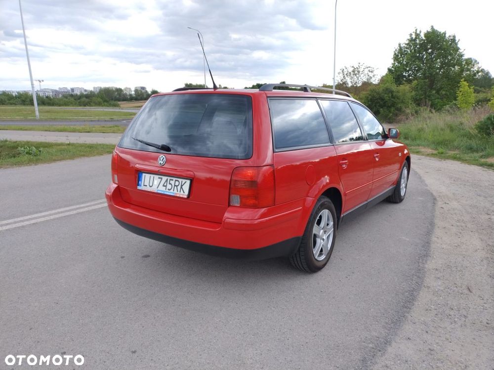 Volkswagen Passat 2.3 VR5 Comfortline - 12