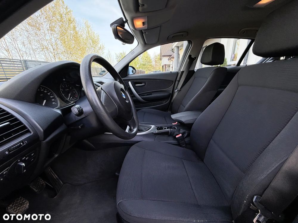 BMW Seria 1 - 10