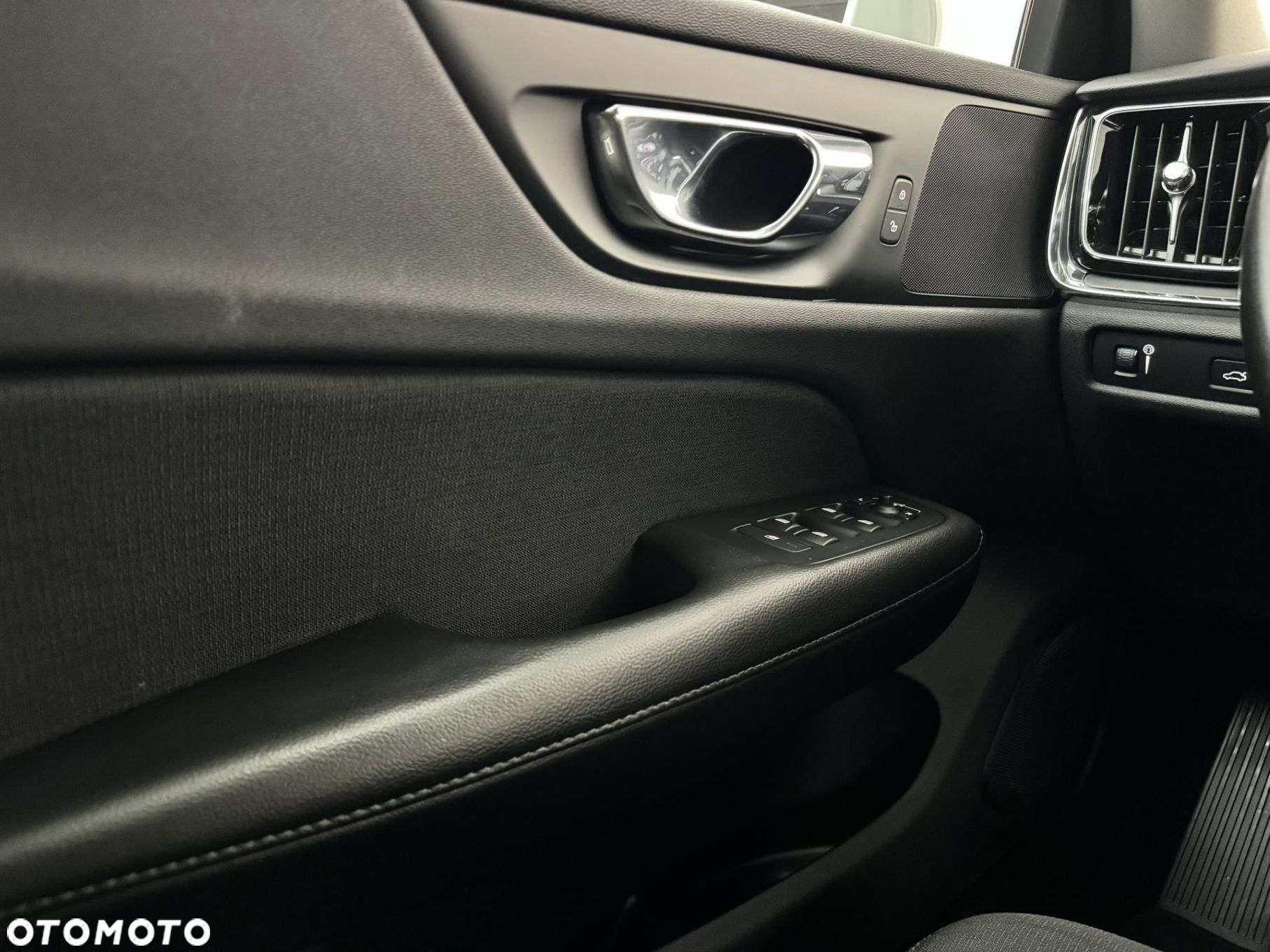 Volvo V60 - 17