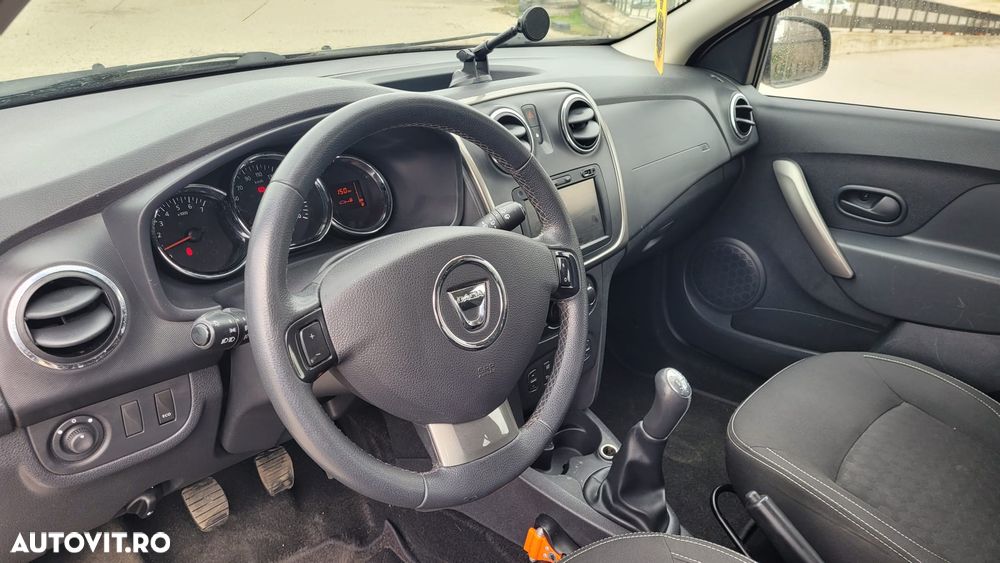 Dacia Sandero TCe 90 Laureate - 7