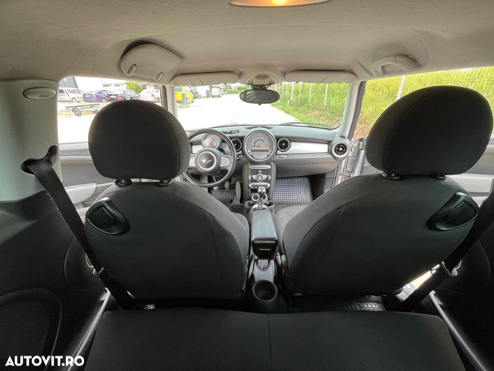 Mini Cooper Cabrio - 11