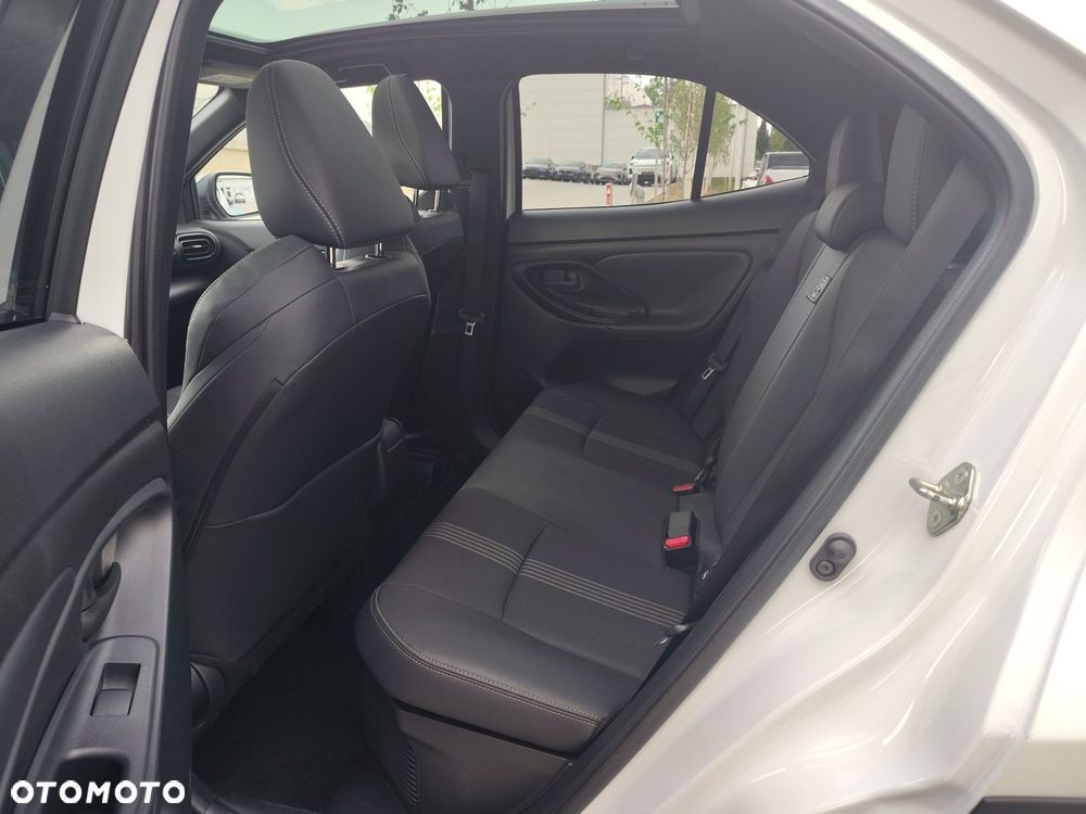 Toyota Yaris Cross Hybrid 1.5 Adventure 4x4 - 10