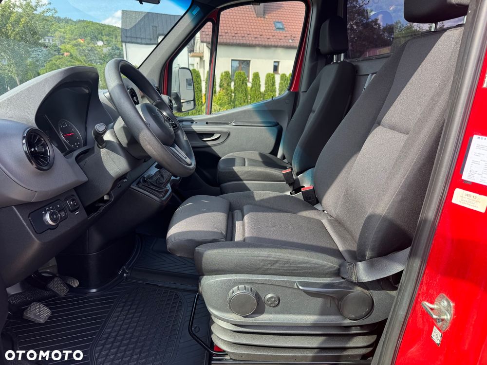 Mercedes-Benz SPRINTER 519 V6 3.0 - 30