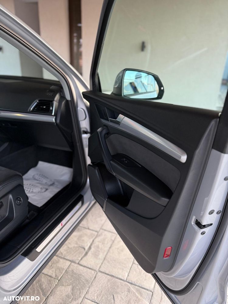 Audi Q5 40 TDI quattro S tronic MHEV S Line - 13