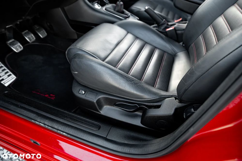 Alfa Romeo Giulietta 1.8 TBi 16V Quadrifoglio Verde - 20