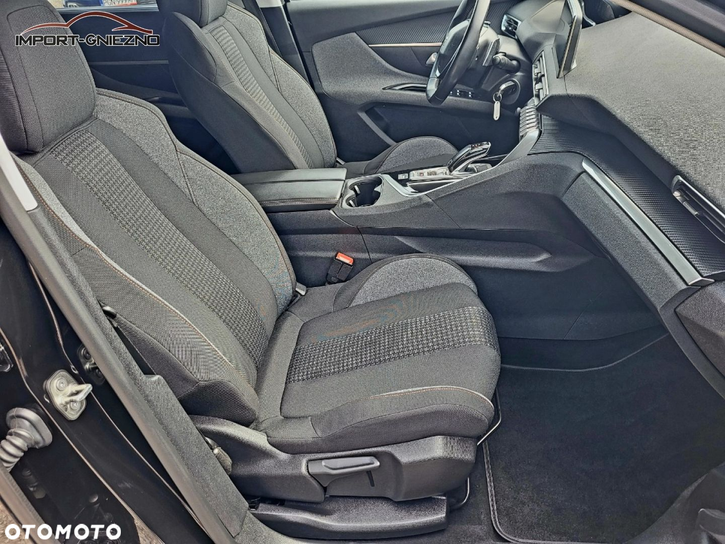 Peugeot 5008 - 7