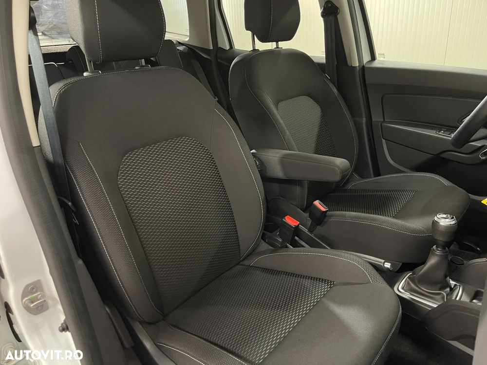 Dacia Duster 1.5 Blue dCi 4WD Comfort - 9