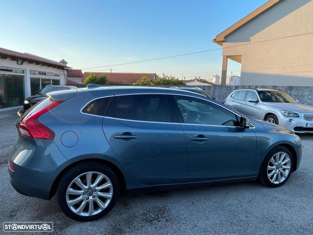 Volvo V40 1.6 D2 Summum - 6