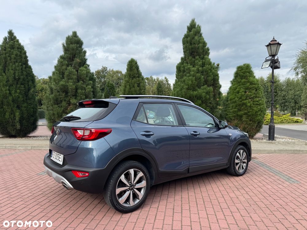 Kia Stonic - 8