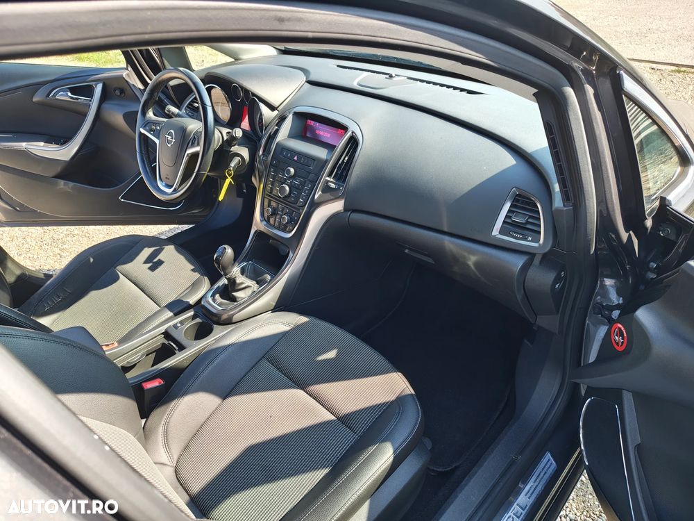 Opel Astra 1.4 Turbo Cosmo - 15