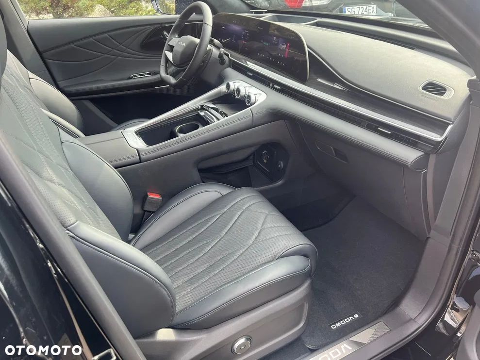 Omoda 9 1.5 Super Hybrid Exclusive AWD - 13