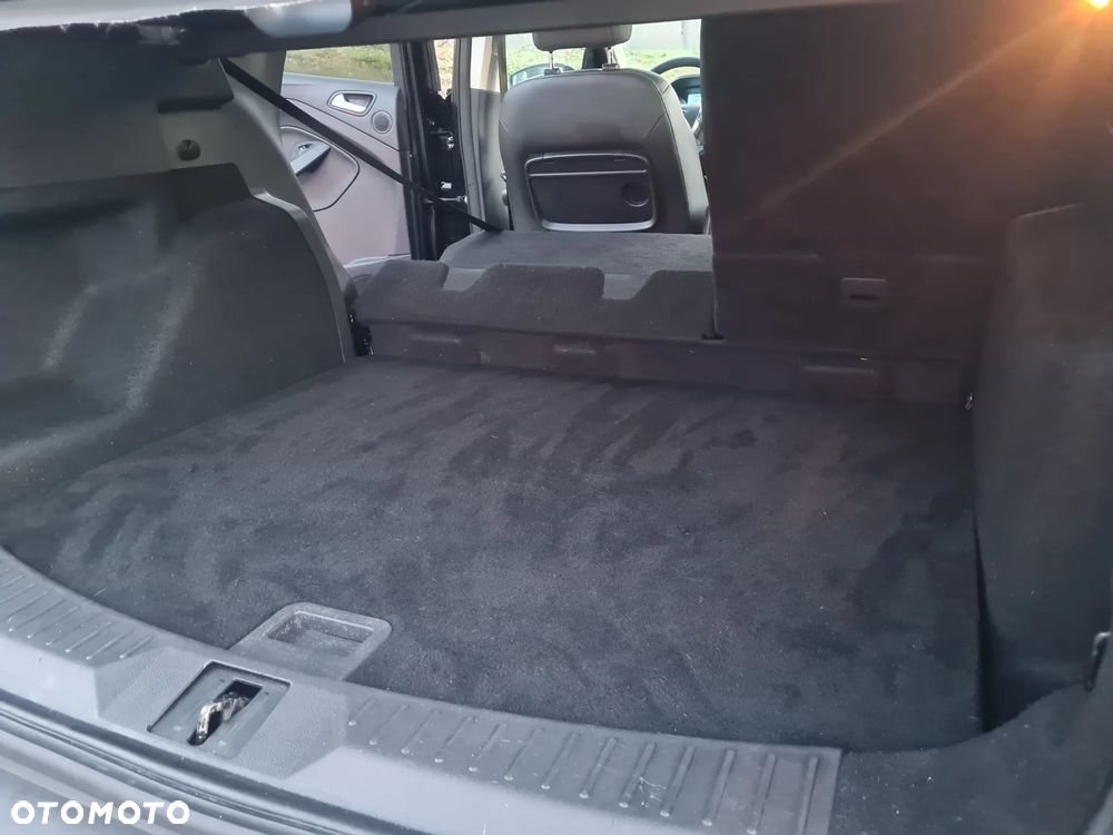 Ford Kuga 2.0 TDCi Titanium - 31