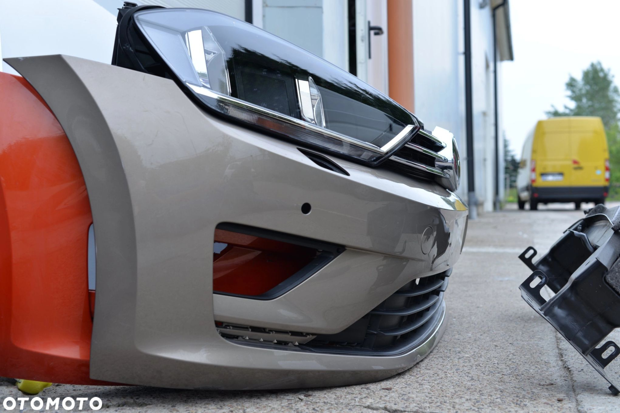 MASKA ZDERZAK GRILL BŁOTNIK LAMPA H7 XENON PAS BELKA VW GOLF SPORTSVAN - 6