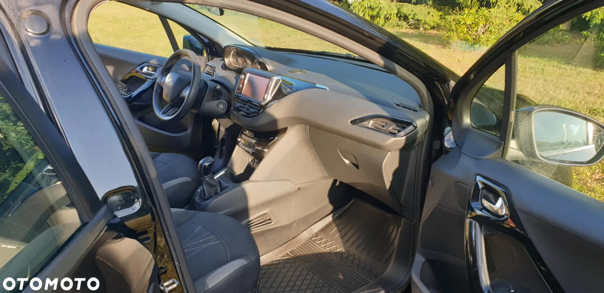 Peugeot 208 1.4 HDi Active - 8