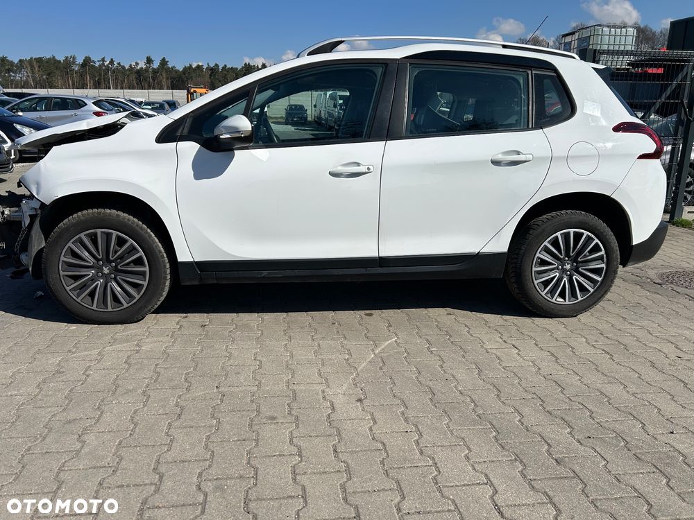 Peugeot 2008 - 4