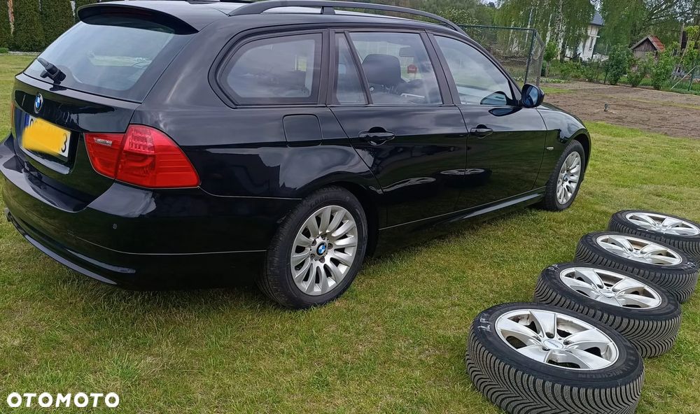 BMW Seria 3 318d DPF Edition Exclusive - 7