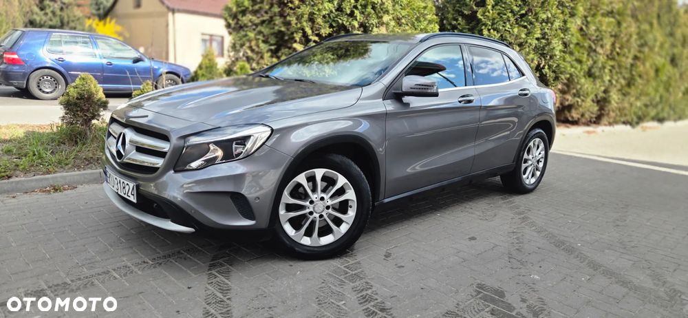 Mercedes-Benz GLA - 20