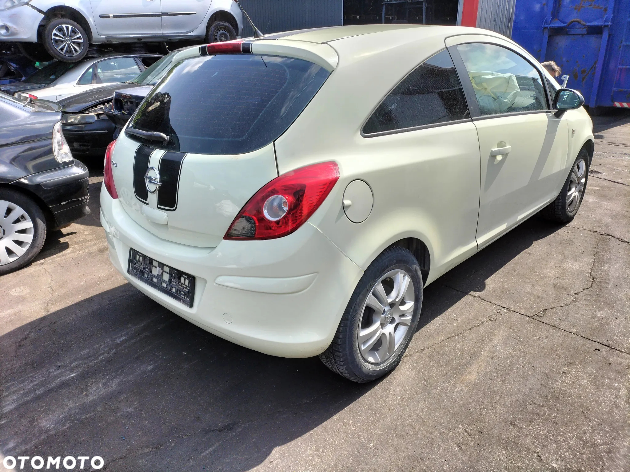 DRZWI LEWE PRAWE PRZÓD OPEL CORSA D 3D LIFT 2011r KOD LAK. Z30R - 3