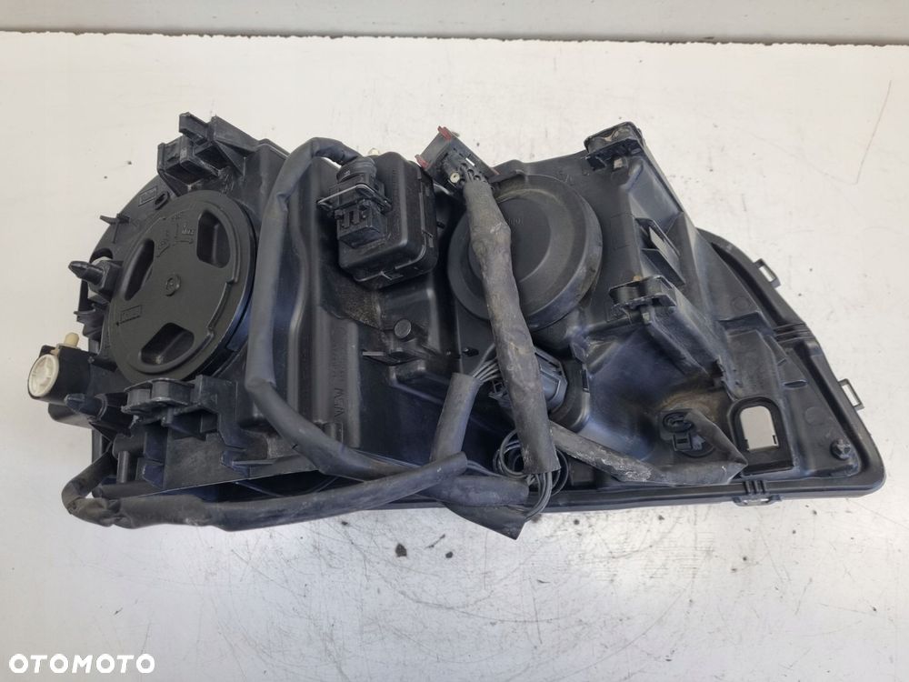 LAMPA LEWA Volvo XC90 02-06r PRZEDNIA lewy przód XENON EUROPA 30678186 - 6