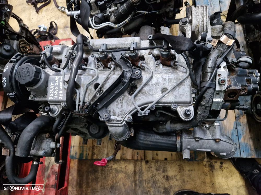 Motor usado D5244T VOLVO XC90 D5 2.4 163CV XC70 S80 S60 V70 - 1