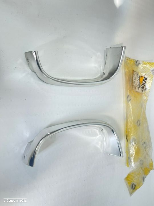 Renault 16 Frisos Grelha Frente Novos Originais 7700554441 - 2