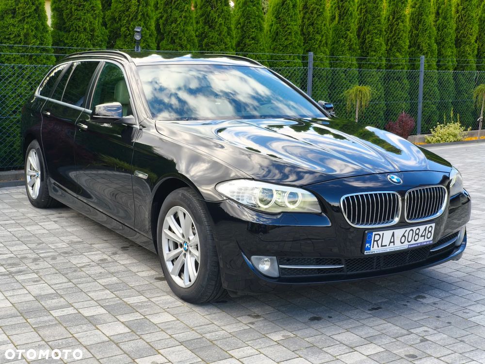 BMW Seria 5 520d Luxury Line - 13