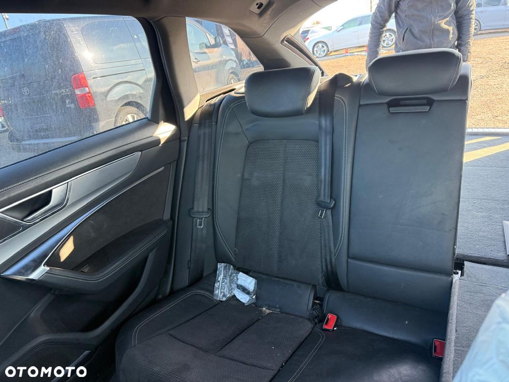 Audi A6 Avant 40 TDI S tronic S line - 28