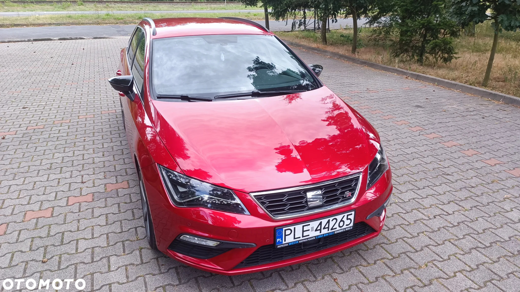 Seat Leon ST 2.0 TDI DPF DSG FR - 10