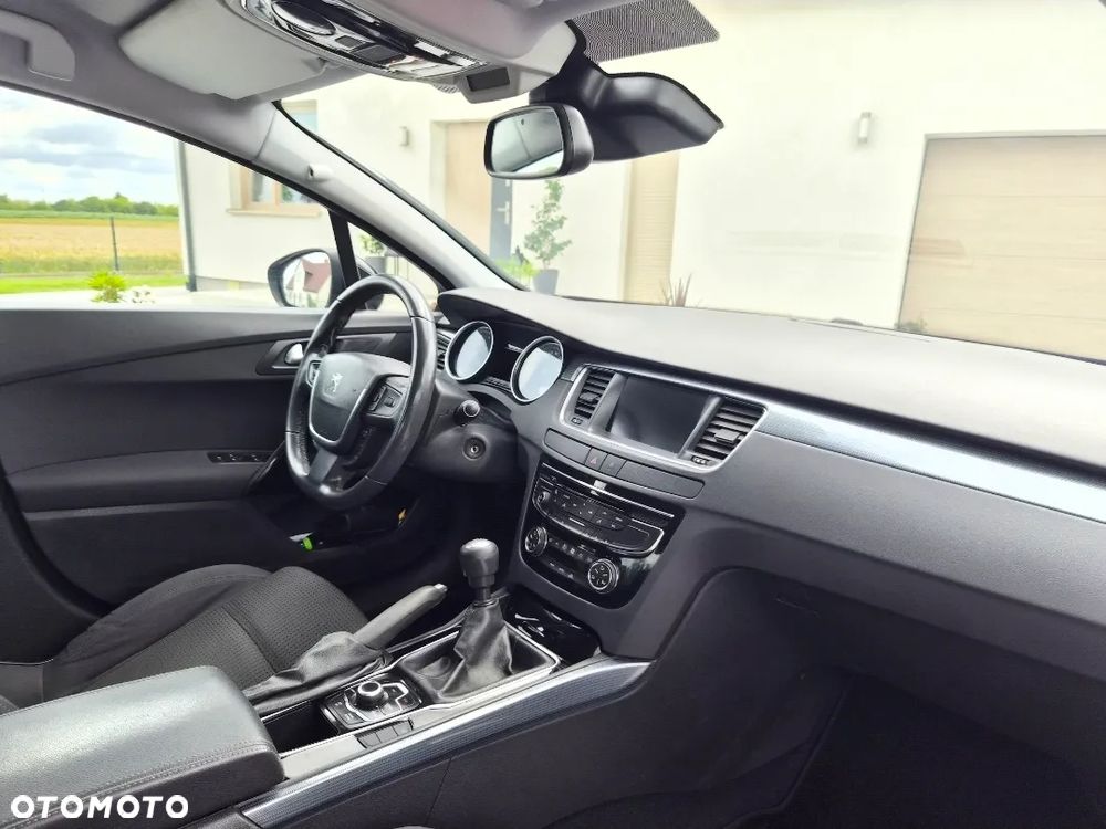 Peugeot 508 1.6 T Active - 11