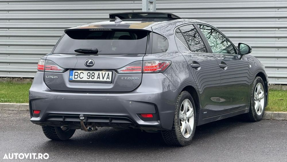 Lexus CT 200h Limited Edition - 4