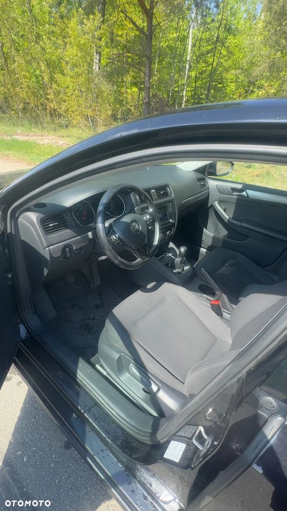 Volkswagen Jetta 1.2 TSI BMT Comfortline - 11