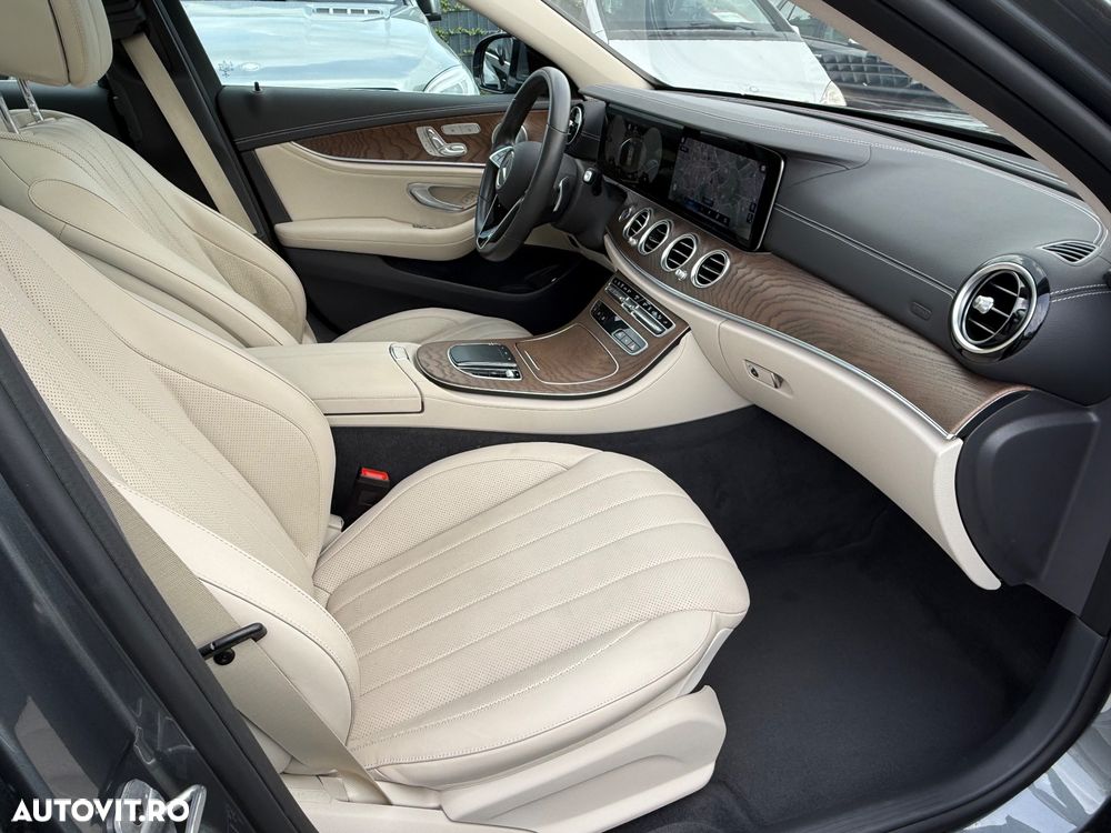 Mercedes-Benz E 220 d 4Matic 9G-TRONIC Avantgarde - 20