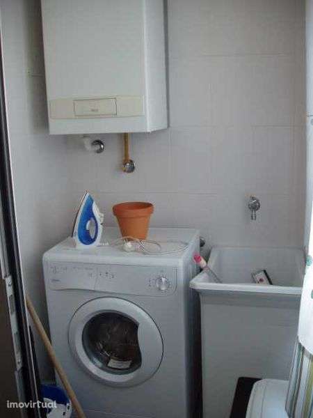 Arrenda se T1 Mobilado varandas da foz Porto - Grande imagem: 5/12