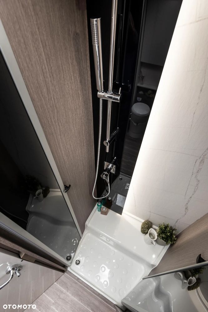 Roller Team ZEFIRO 287TL 2026 NOWOŚĆ! AUTOMAT 165KM TV 32 CALE ANTENA DVBT ADAPTACYJNY TEMPOMAT BAGAŻNIK NA ROWERY - 14