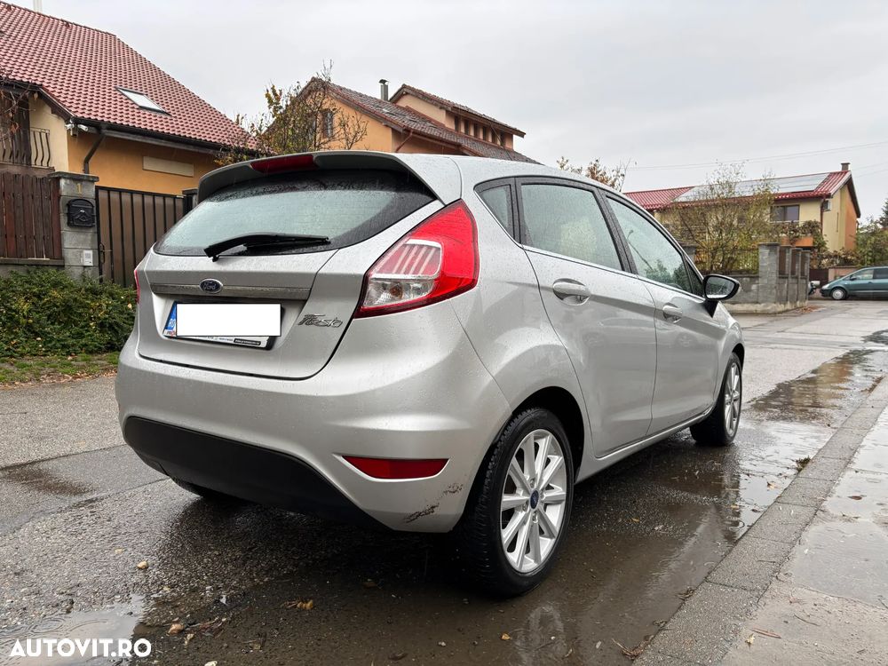 Ford Fiesta 1.5 TDCi DPF Titanium - 2