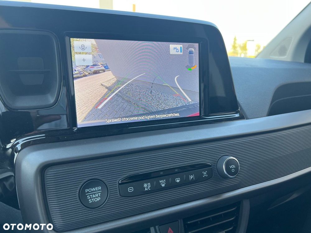 Ford transit-courier Transit Courier Van Limited 1.0 EcoBoost 125 KM M6 - 11