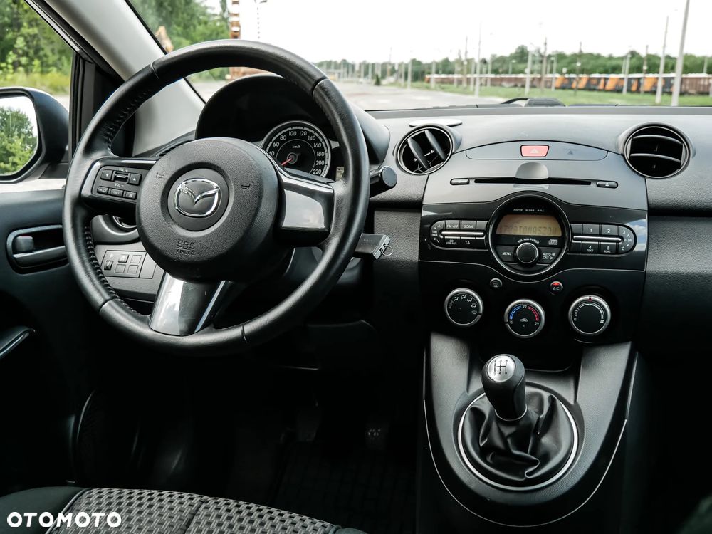 Mazda 2 1.3 MZR Active - 31