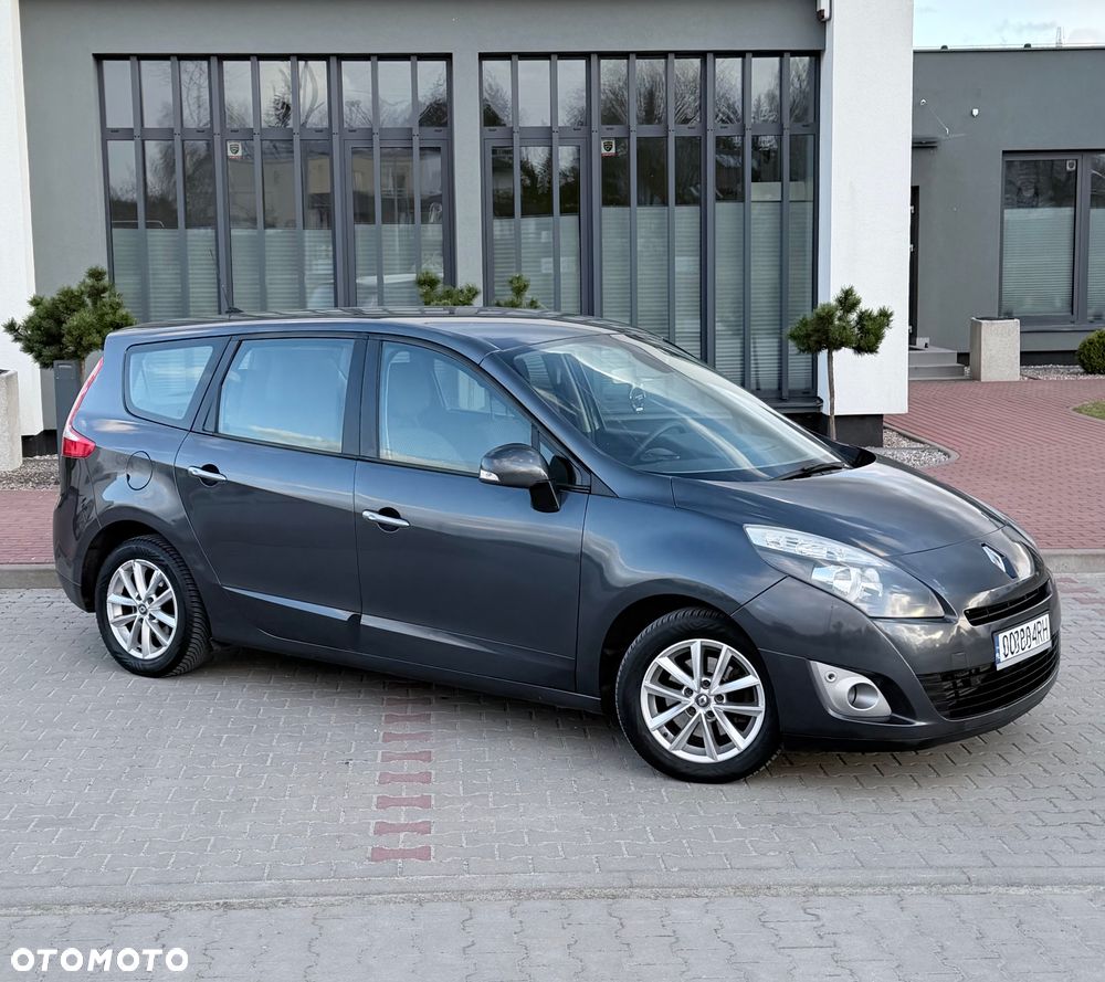 Renault Scenic - 13