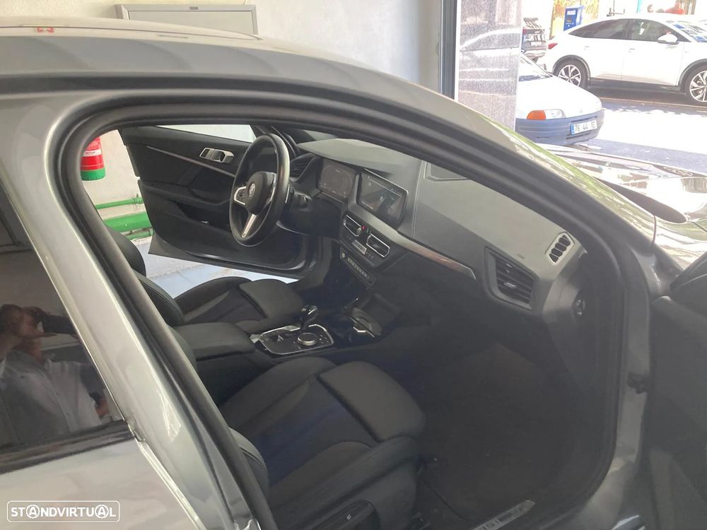 BMW M135i xDrive - 7