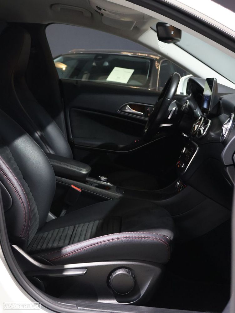 Mercedes-Benz CLA 220 d Shooting Brake AMG Line Aut. - 17