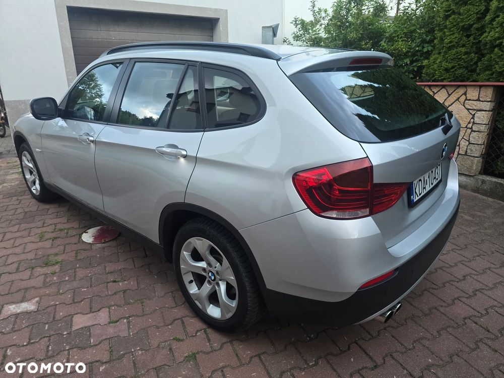 BMW X1 sDrive20i xLine - 2