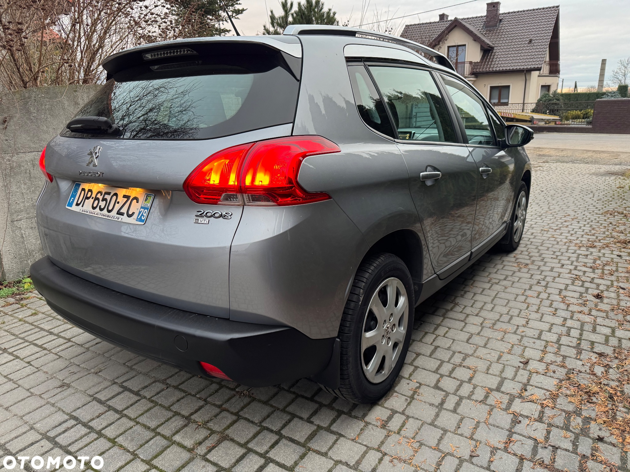 Peugeot 2008 82 e-VTI ETG5 Active - 4