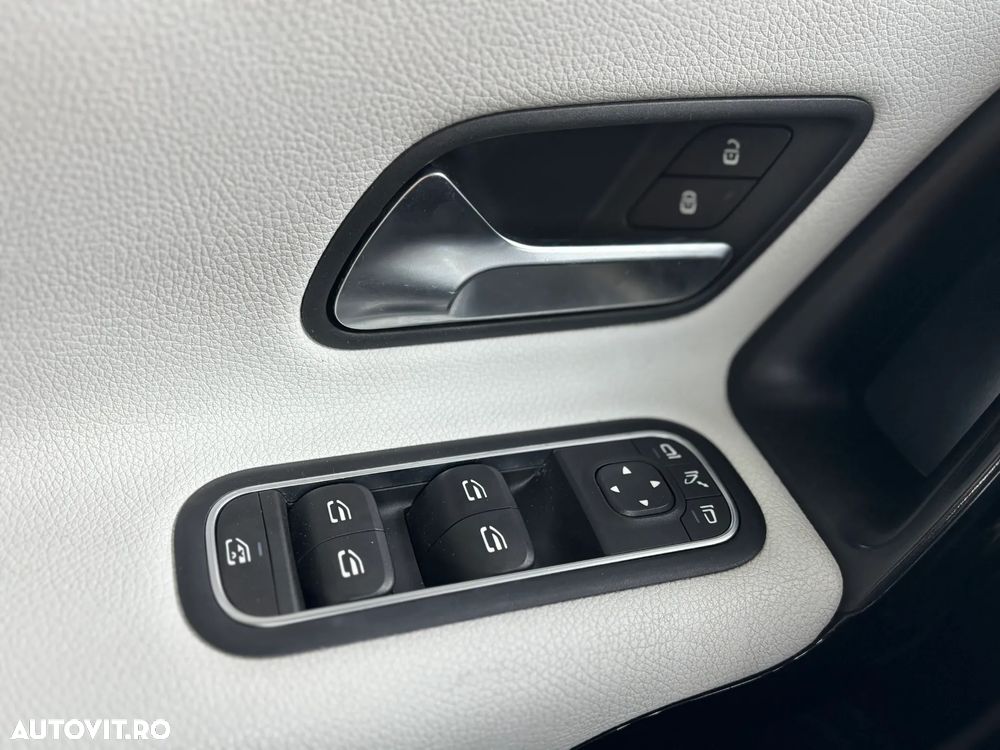 Mercedes-Benz A 180 d 7G-DCT - 28