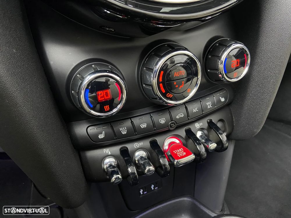 MINI Cabrio Cooper Auto - 24