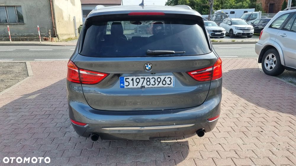 BMW Seria 2 220d xDrive Sport-Aut Luxury Line - 7