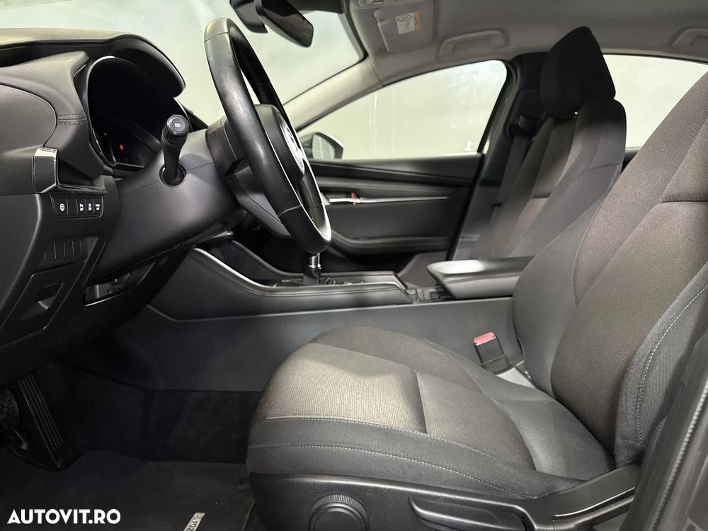 Mazda 3 - 23