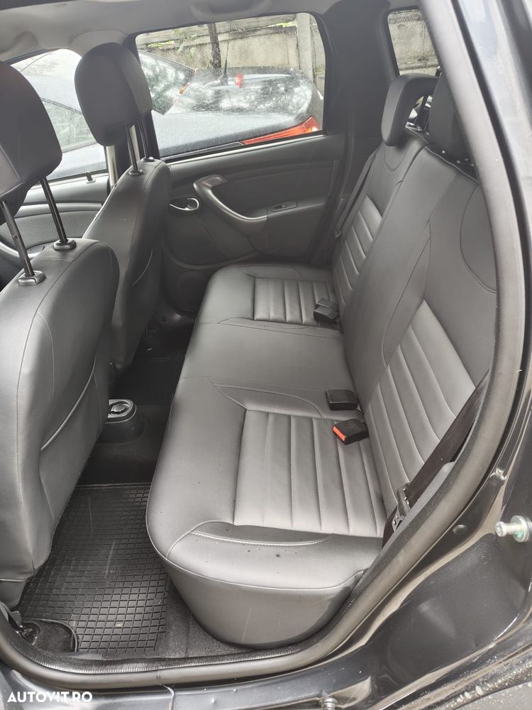 Dacia Duster 1.5 dCi 4WD Prestige jante 17" - 8