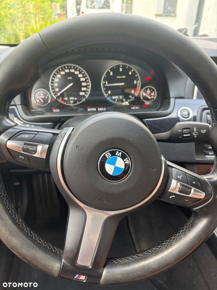 BMW Seria 5 ver-518d-luxury-line - 8